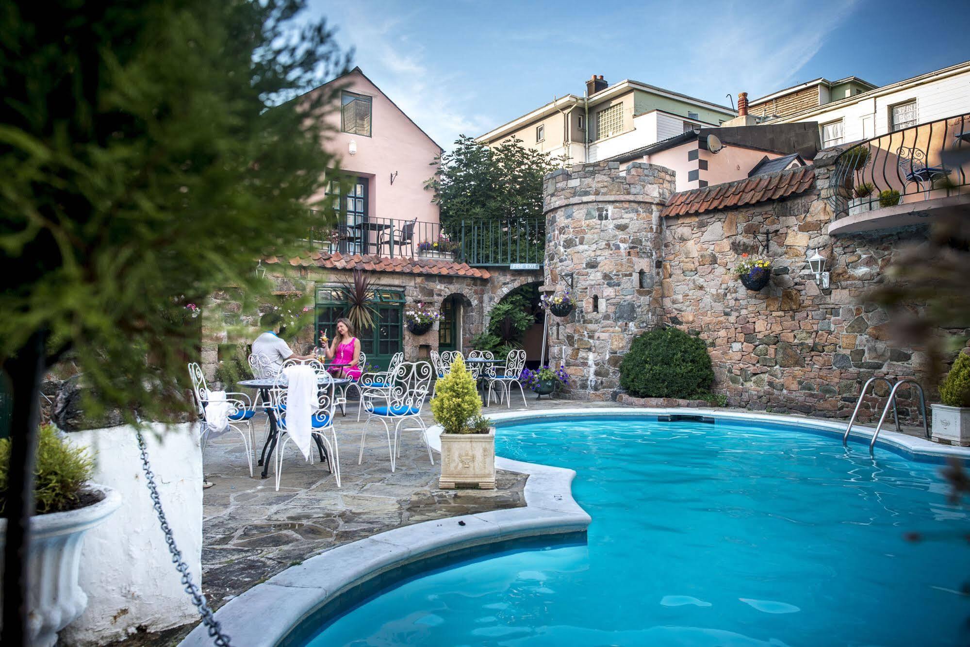Saint Helier Jersey The Revere Hotel מראה חיצוני תמונה